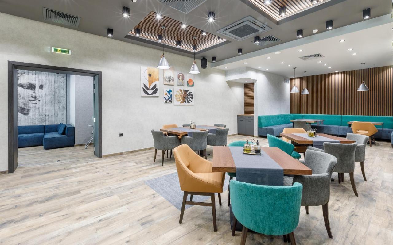 Jitomir Hotel Монтана Экстерьер фото