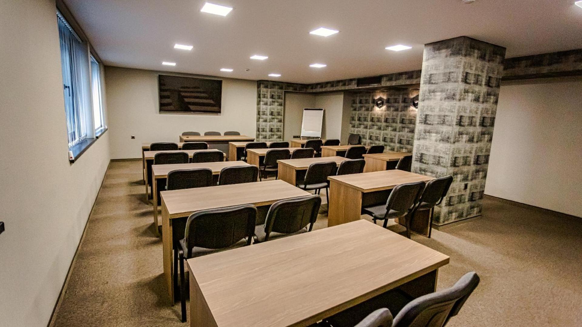 Jitomir Hotel Монтана Экстерьер фото