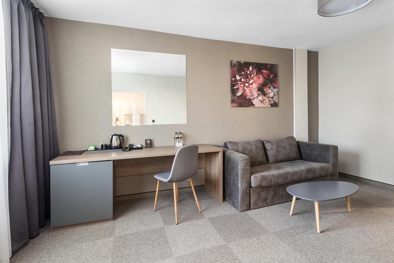 Jitomir Hotel Монтана Экстерьер фото